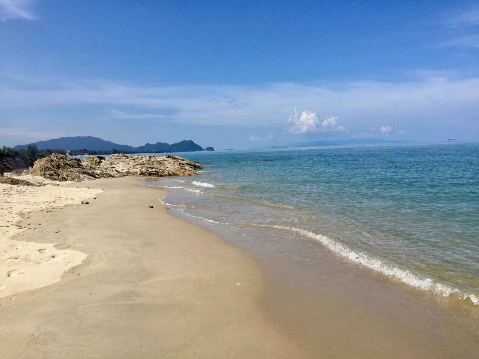 Khanom Hill Resort Экстерьер фото